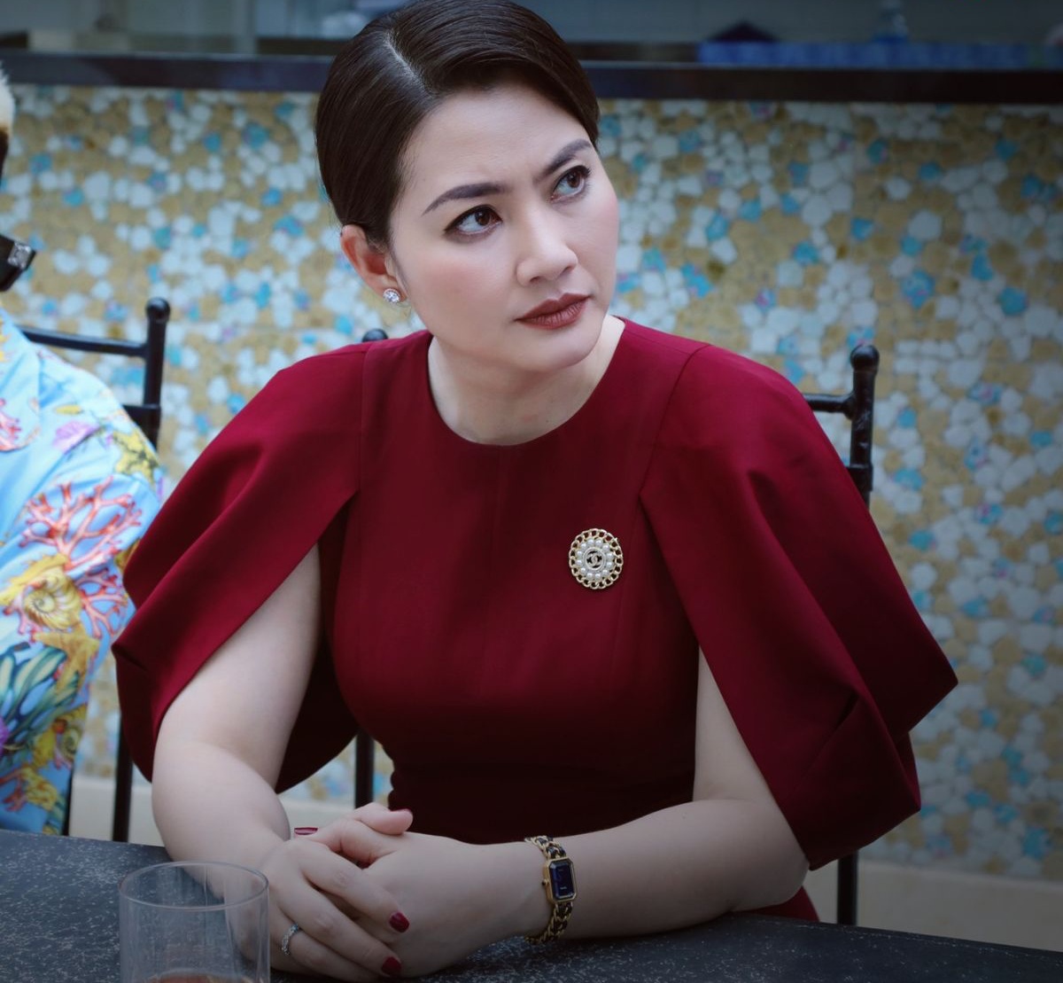 Những bà mẹ độc lạ chưa từng thấy trong phim Việt: Ngọc Lan - Lan Hương chiếm sóng - Ảnh 5. Những bà mẹ độc lạ chưa từng thấy trong phim Việt: Ngọc Lan - Lan Hương chiếm sóng - Ảnh 5.