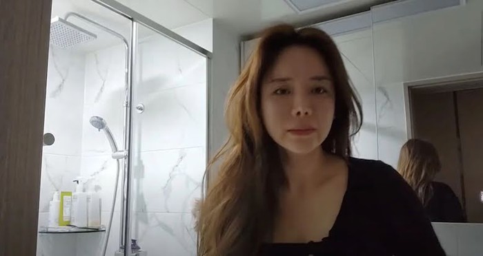 Nữ người mẫu tự tử ngay trên sóng livestream vì bức xúc với đồng nghiệp - Ảnh 1. Nữ người mẫu tự tử ngay trên sóng livestream vì bức xúc với đồng nghiệp - Ảnh 1.