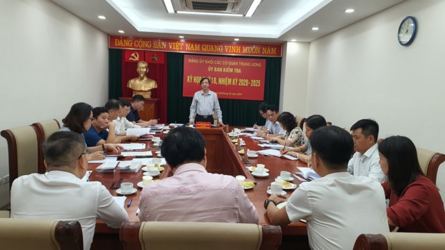 Ủy ban Kiểm tra Đảng ủy Khối các cơ quan Trung ương kỷ luật cách chức cán bộ
