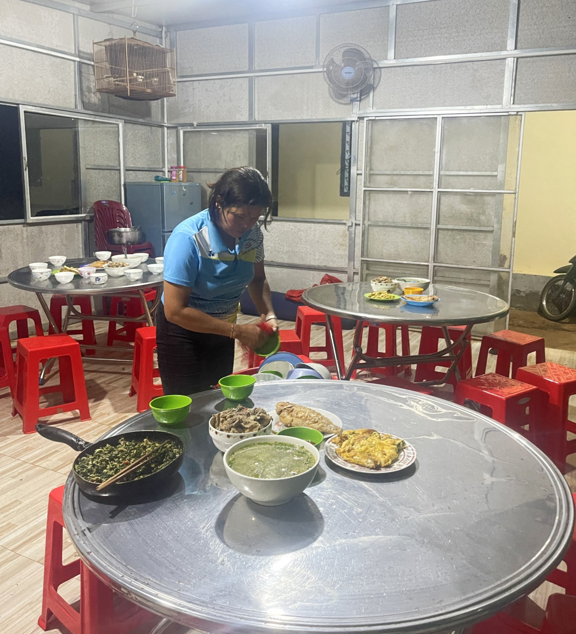 Vụ nổ súng ở Đắk Lắk: Những dòng tin nhắn đặc biệt ở “tuyến sau” - Ảnh 5. Vụ nổ súng ở Đắk Lắk: Những dòng tin nhắn đặc biệt ở “tuyến sau” - Ảnh 5.