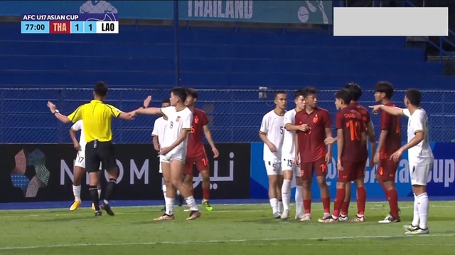 Lào gây bất ngờ, Thái Lan thoát hiểm nghẹt thở ở trận mở màn giải U17 châu Á - Ảnh 1.