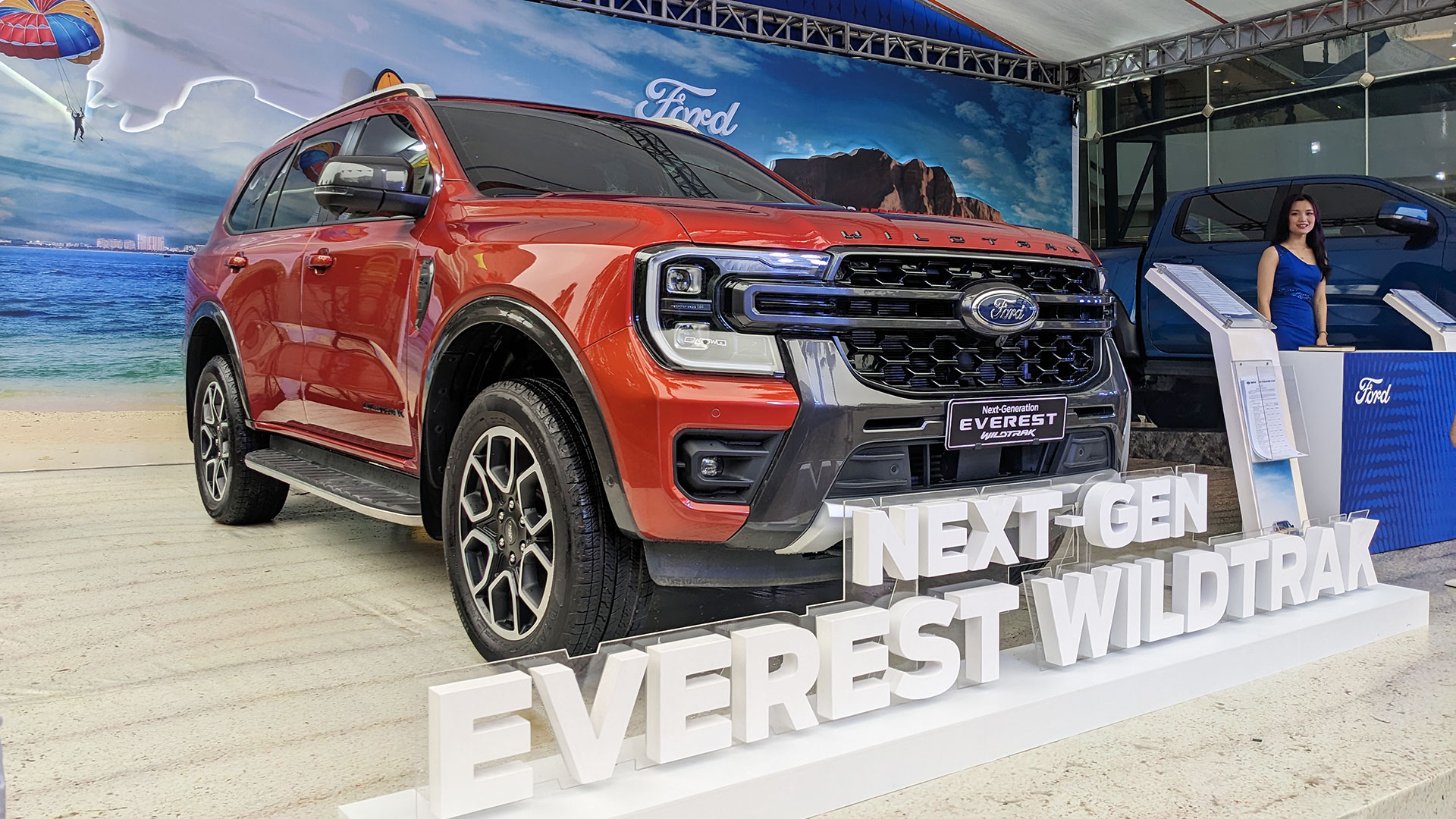 Bảng giá xe Ford tháng 6: Ford Everest được giảm tới 80 triệu đồng - Ảnh 1.