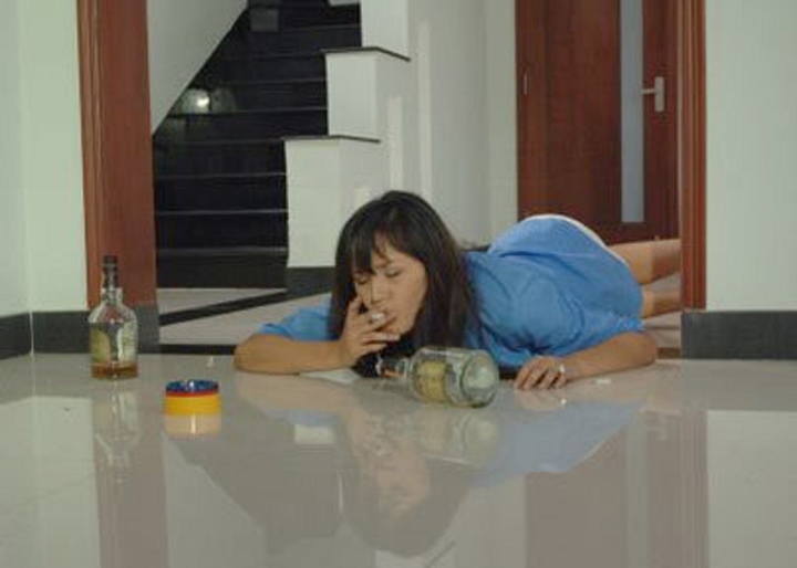 Hai vai diễn phá hỏng hình ảnh của Hoa hậu Mai Phương Thúy và Đỗ Mỹ Linh - Ảnh 1. Hai vai diễn phá hỏng hình ảnh của Hoa hậu Mai Phương Thúy và Đỗ Mỹ Linh - Ảnh 1.