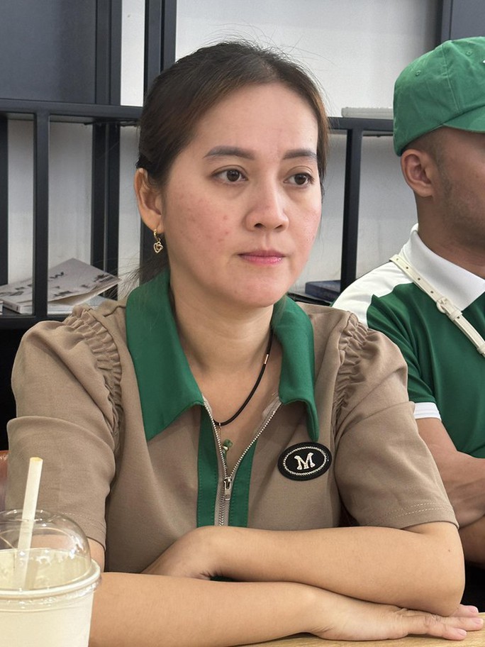 Hồng Loan thấy có lỗi vì những ồn ào sau khi NSƯT Vũ Linh mất - Ảnh 1. Hồng Loan thấy có lỗi vì những ồn ào sau khi NSƯT Vũ Linh mất - Ảnh 1.