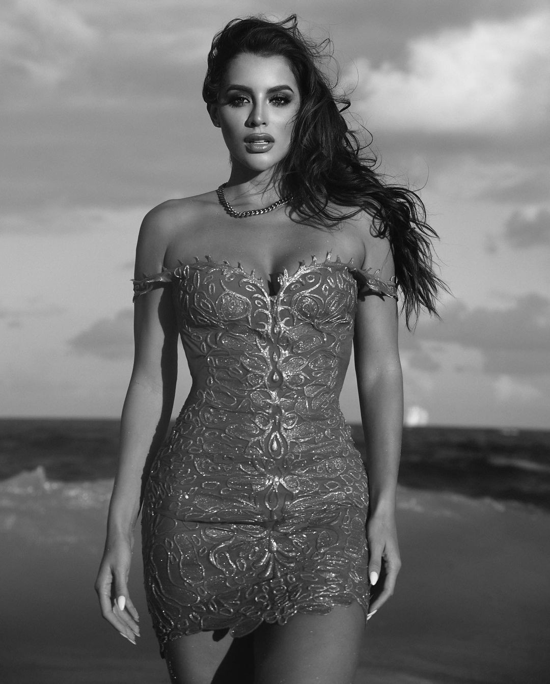 Nhan sắc Á hậu 29 tuổi đăng quang Hoa hậu Hòa bình Colombia - Ảnh 21.