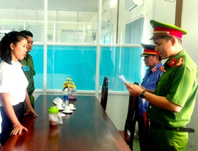 Chủ tịch công ty đăng kiểm ở Phú Yên bị bắt khi vừa được tại ngoại - Ảnh 1.