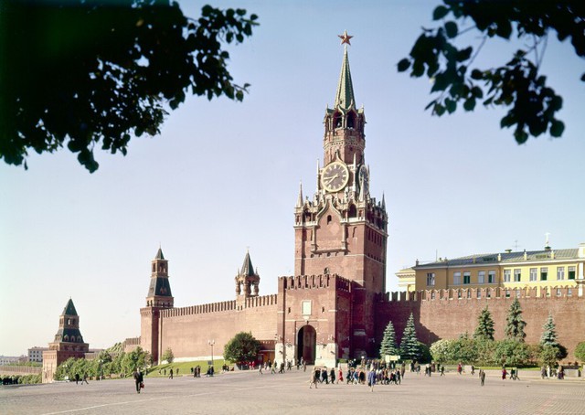 Bí mật đằng sau bức tường của Điện Kremlin - Ảnh 5.