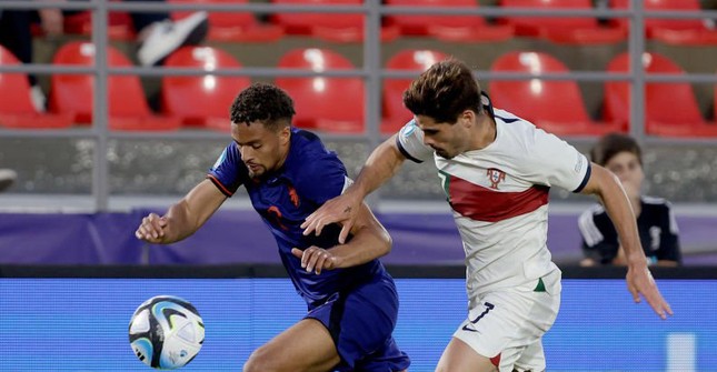 Bồ Đào Nha và Hà Lan đuối thế trong cuộc đua giành vé đi tiếp tại giải U21 châu Âu - Ảnh 2.
