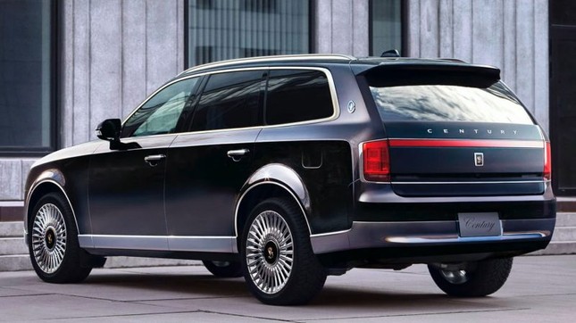 Toyota xác nhận sắp phân phối SUV cạnh tranh Rolls-Royce Cullinan - Ảnh 4.