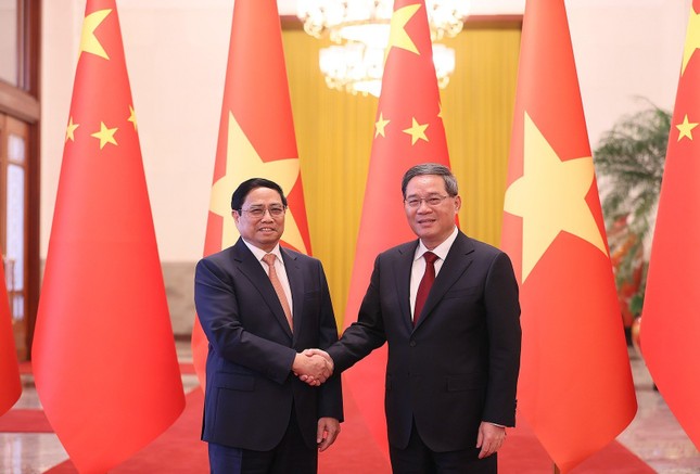 Nghiên cứu phát triển đường sắt tốc độ cao kết nối Việt Nam - Trung Quốc - Ảnh 1.