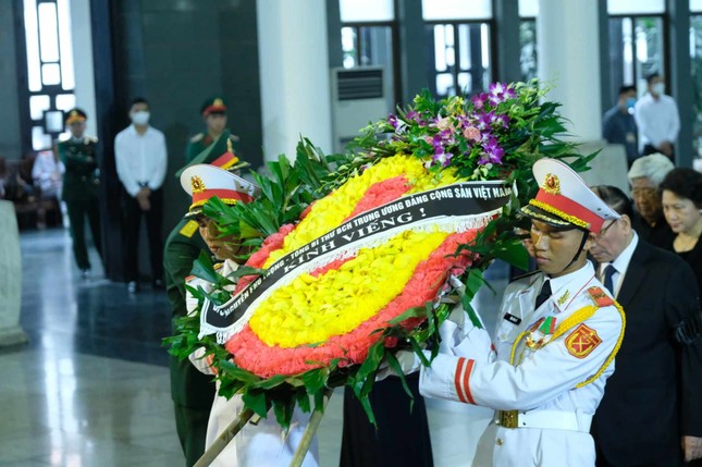 Lãnh đạo Đảng, Nhà nước viếng nguyên Phó Thủ tướng Chính phủ Vũ Khoan - Ảnh 3.