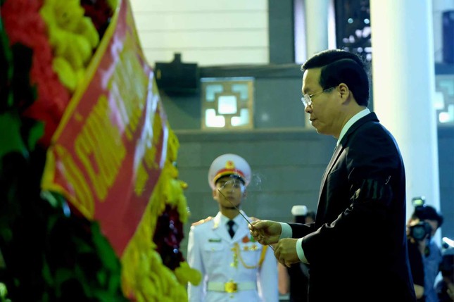 Lãnh đạo Đảng, Nhà nước viếng nguyên Phó Thủ tướng Chính phủ Vũ Khoan - Ảnh 9.