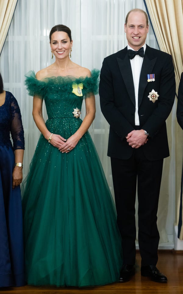 15 lần mặc đẹp của Vương phi Kate bật mí nhà thiết kế yêu thích của cô - Ảnh 13.
