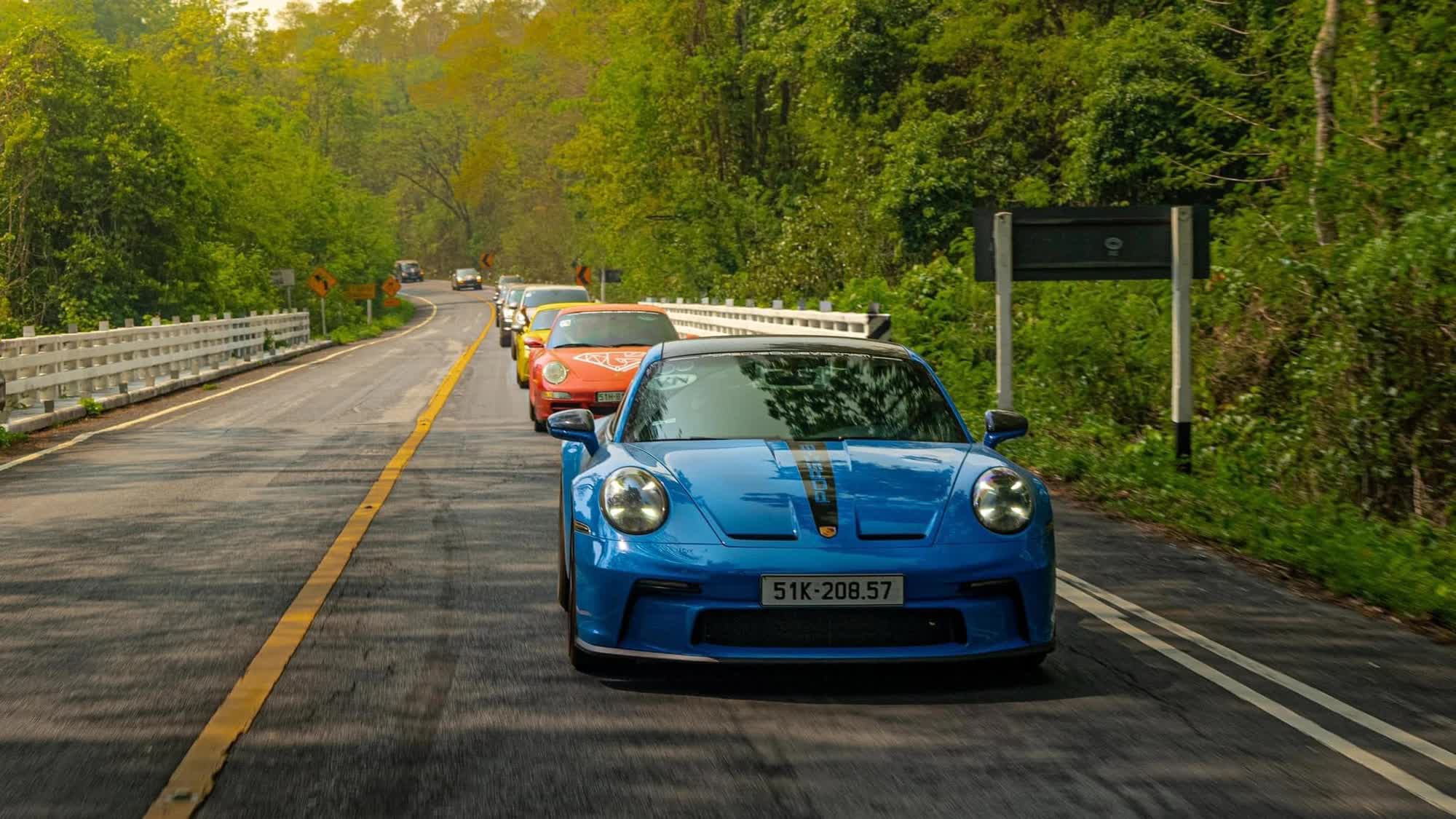 Cường Đô la đăng ký tour xuyên Á-Âu bằng Porsche 911 hàng hiếm vừa mua: Tự lái hơn 35.000km, qua 16 nước - Ảnh 3.