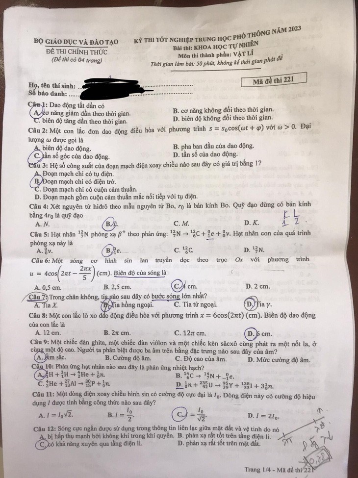 Gợi ý lời giải môn Vật lý kỳ thi tốt nghiệp THPT năm 2023 - Ảnh 7.