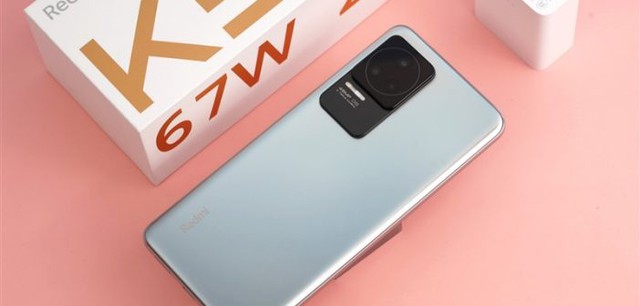 Mẫu smartphone giá dưới 6 triệu nhưng cấu hình mạnh như điện thoại đắt tiền: Cháy hàng chỉ sau 5 phút mở bán - Ảnh 1.