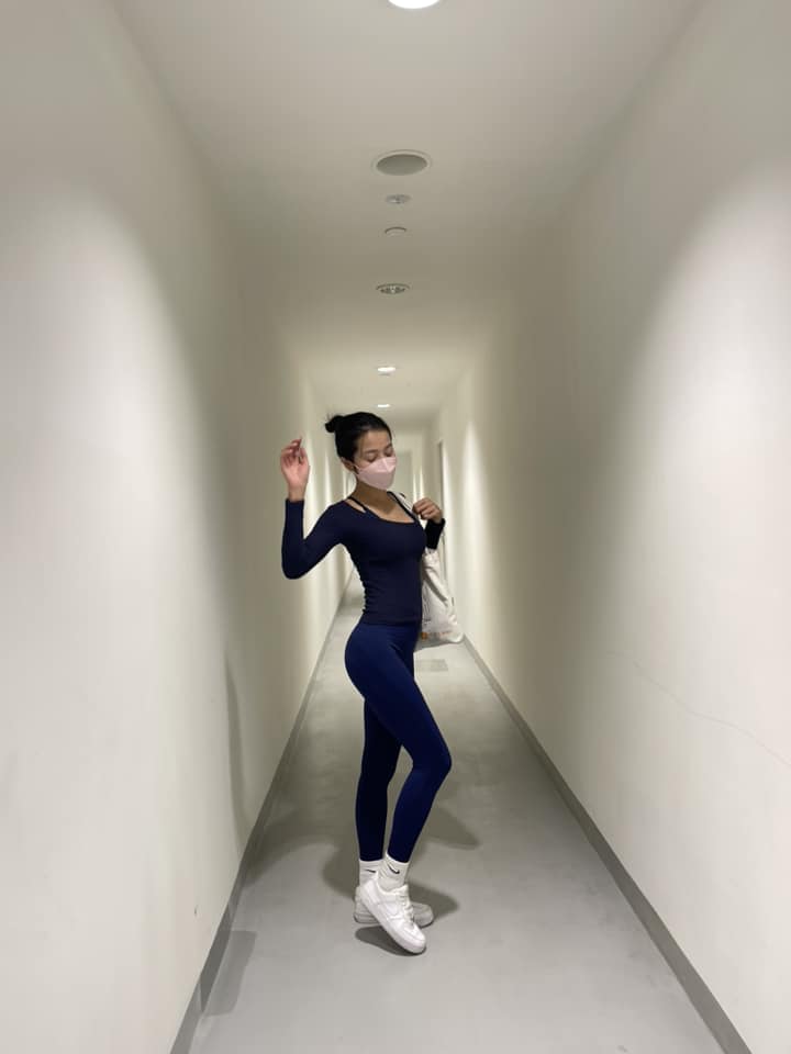 Tình địch của Hương Giang sau 1 năm lấy chồng: Khóc mỗi ngày vì nhìn bụng sau sinh và hành trình giảm 24kg - Ảnh 6. Tình địch của Hương Giang sau 1 năm lấy chồng: Khóc mỗi ngày vì nhìn bụng sau sinh và hành trình giảm 24kg - Ảnh 6.