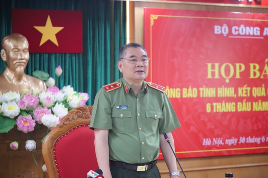 Bộ Công an thông tin về việc điều tra giá thành sách giáo khoa - Ảnh 1.