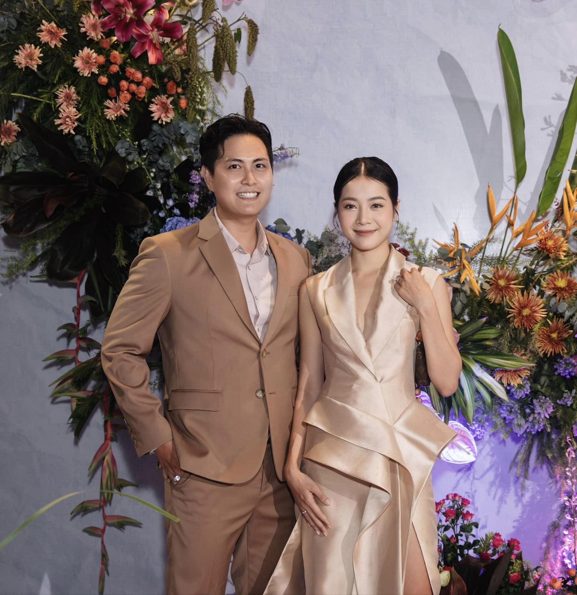 Tình địch của Hương Giang sau 1 năm lấy chồng: Khóc mỗi ngày vì nhìn bụng sau sinh và hành trình giảm 24kg - Ảnh 1. Tình địch của Hương Giang sau 1 năm lấy chồng: Khóc mỗi ngày vì nhìn bụng sau sinh và hành trình giảm 24kg - Ảnh 1.
