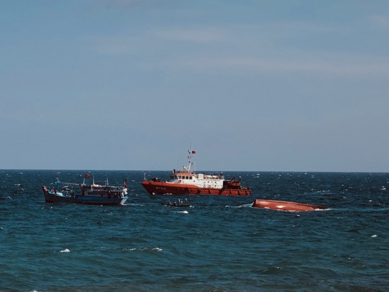 Tìm thấy thi thể thuyền viên trong vụ chìm tàu cá khiến 9 ngư dân gặp nạn - Ảnh 1.
