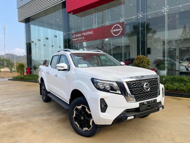 Đón đầu xe lắp ráp sắp giảm trước bạ, Nissan giảm giá toàn bộ xe nhập tại Việt Nam: Nhiều nhất 120 triệu - Ảnh 4. Đón đầu xe lắp ráp sắp giảm trước bạ, Nissan giảm giá toàn bộ xe nhập tại Việt Nam: Nhiều nhất 120 triệu - Ảnh 4.