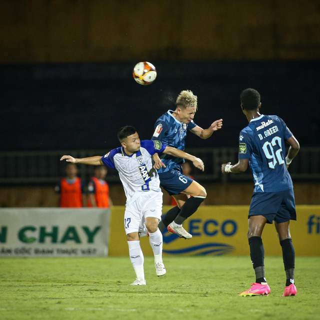 Vòng 11 V.League 2023 | Sông Lam Nghệ An nhọc nhằn đánh bại CLB TP Hồ Chí Minh - Ảnh 1. Vòng 11 V.League 2023 | Sông Lam Nghệ An nhọc nhằn đánh bại CLB TP Hồ Chí Minh - Ảnh 1.