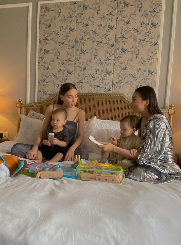 Hà Hồ - Thanh Hằng: Đôi mỹ nhân tài sắc vẹn toàn và lời hứa hẹn đặc biệt sau tình bạn 10 năm - Ảnh 8. Hà Hồ - Thanh Hằng: Đôi mỹ nhân tài sắc vẹn toàn và lời hứa hẹn đặc biệt sau tình bạn 10 năm - Ảnh 8.