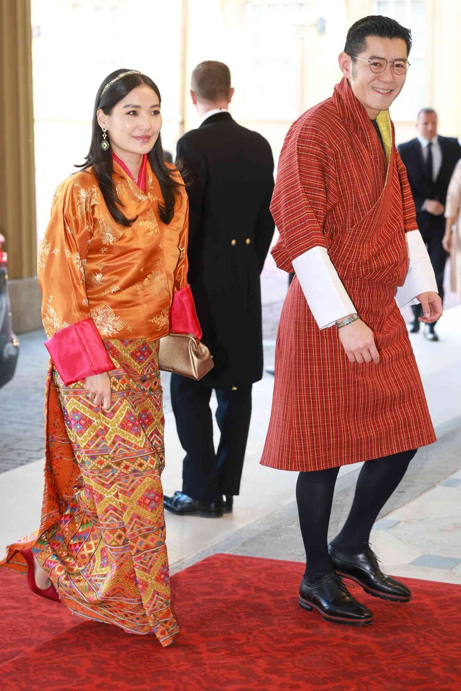 Hoàng hậu vạn người mê của Bhutan đăng ảnh nền nã, dịu dàng mừng sinh nhật - Ảnh 5.