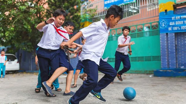Báo Anh lý giải các yếu tố giúp trường học Việt Nam chất lượng, vượt cả một số nước giàu gấp 6 lần - Ảnh 1.