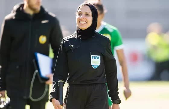 Đến World Cup nữ 2023 từ trại tị nạn - Ảnh 1.