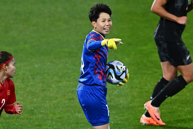 Phóng viên New Zealand chỉ ra nước cờ cao tay của HLV Mai Đức Chung, tính đường xa cho Việt Nam ở World Cup - Ảnh 2.