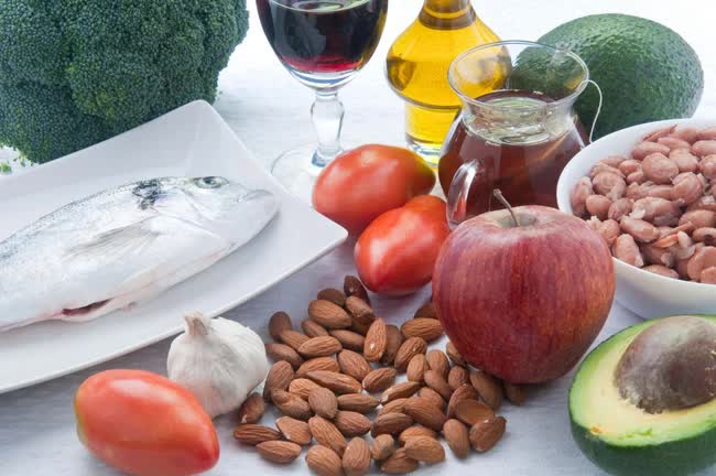 BS tim mạch chia sẻ 3 nhóm thực phẩm càng ăn nhiều mỡ máu càng tăng, có hại cho tim - Ảnh 5.