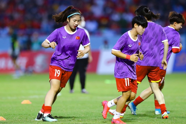 World Cup 2023: Báo Anh gọi tuyển thủ Việt Nam là ngôi sao đang lên của bóng đá châu Á - Ảnh 1.