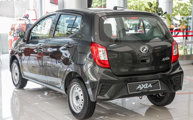 Anh em song sinh của Toyota Wigo cháy hàng, chỉ 2 ngày đã không còn gì để bán - Ảnh 2.