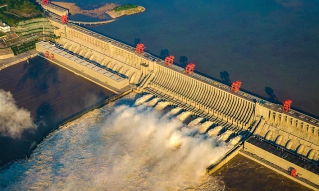 Cận cảnh đập thủy điện lớn nhất thế giới ngốn hơn 30 tỷ đô - Ảnh 5.