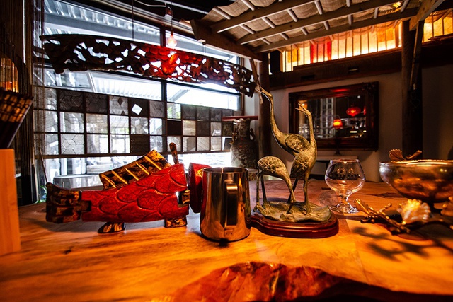 Nhà hàng Việt đưa hình ảnh mái hiên đến Mỹ, tạo ra không gian để bớt nhớ nhà - Ảnh 2.