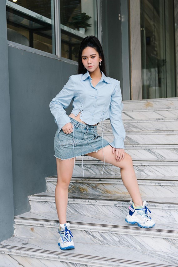 Dàn mẫu teen nổi tiếng làng mốt Việt hội tụ, khoe street style năng động - Ảnh 2.