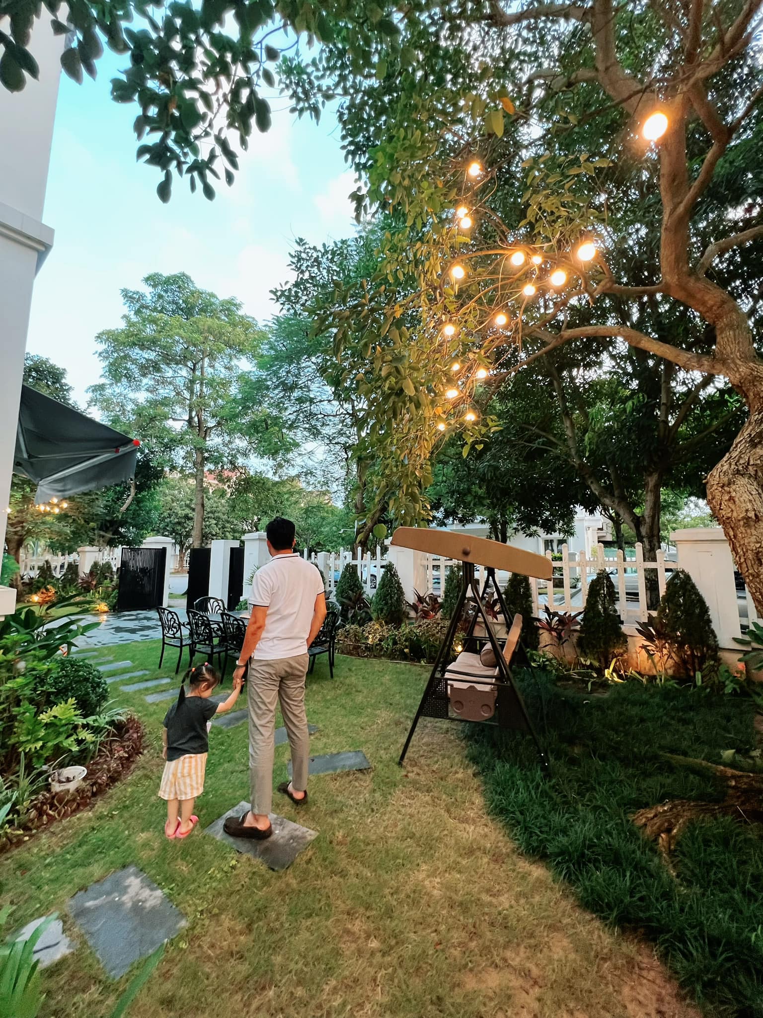 Hằng Túi và bạn trai xả loạt ảnh du lịch tình tứ, đàng trai chứng minh là người của gia đình - Ảnh 11. Hằng Túi và bạn trai xả loạt ảnh du lịch tình tứ, đàng trai chứng minh là người của gia đình - Ảnh 11.