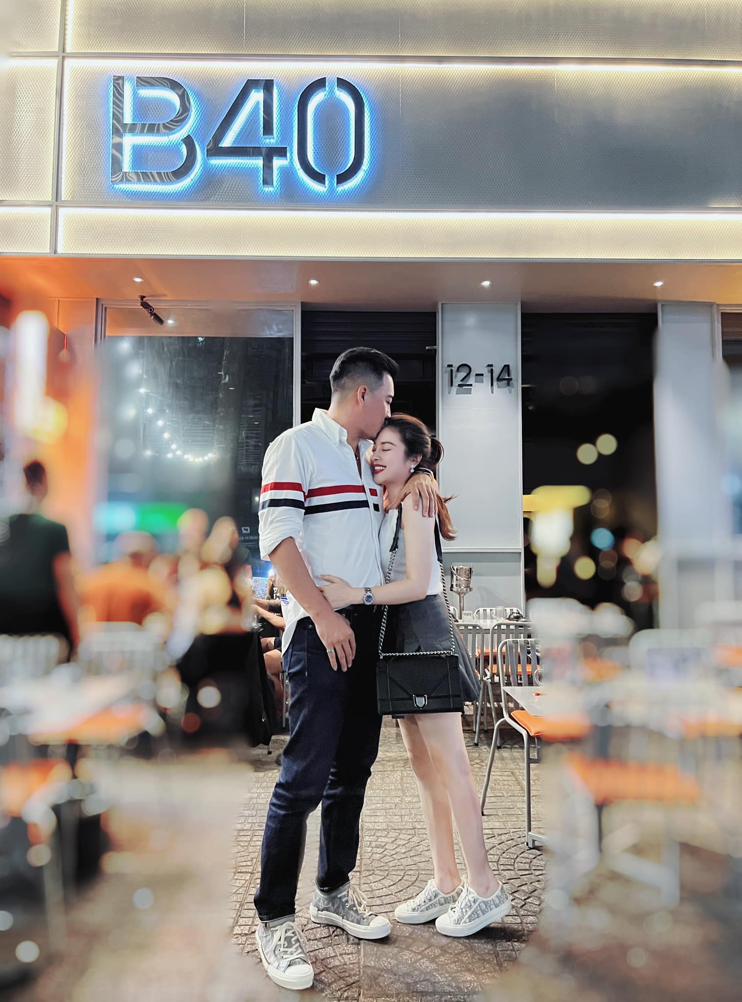 Hằng Túi và bạn trai xả loạt ảnh du lịch tình tứ, đàng trai chứng minh là người của gia đình - Ảnh 6. Hằng Túi và bạn trai xả loạt ảnh du lịch tình tứ, đàng trai chứng minh là người của gia đình - Ảnh 6.