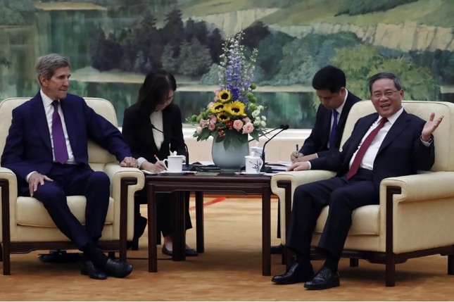 Chủ tịch Tập Cận Bình gửi thông điệp rắn khi Đặc phái viên khí hậu Mỹ thăm Trung Quốc - Ảnh 1.