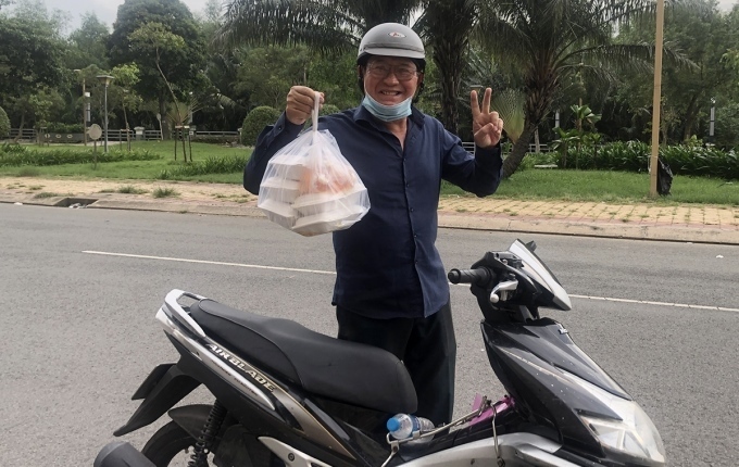 Hai tài tử từng đếm tiền mỏi tay giờ sống vất vả tuổi xế chiều - Ảnh 8. Hai tài tử từng đếm tiền mỏi tay giờ sống vất vả tuổi xế chiều - Ảnh 8.