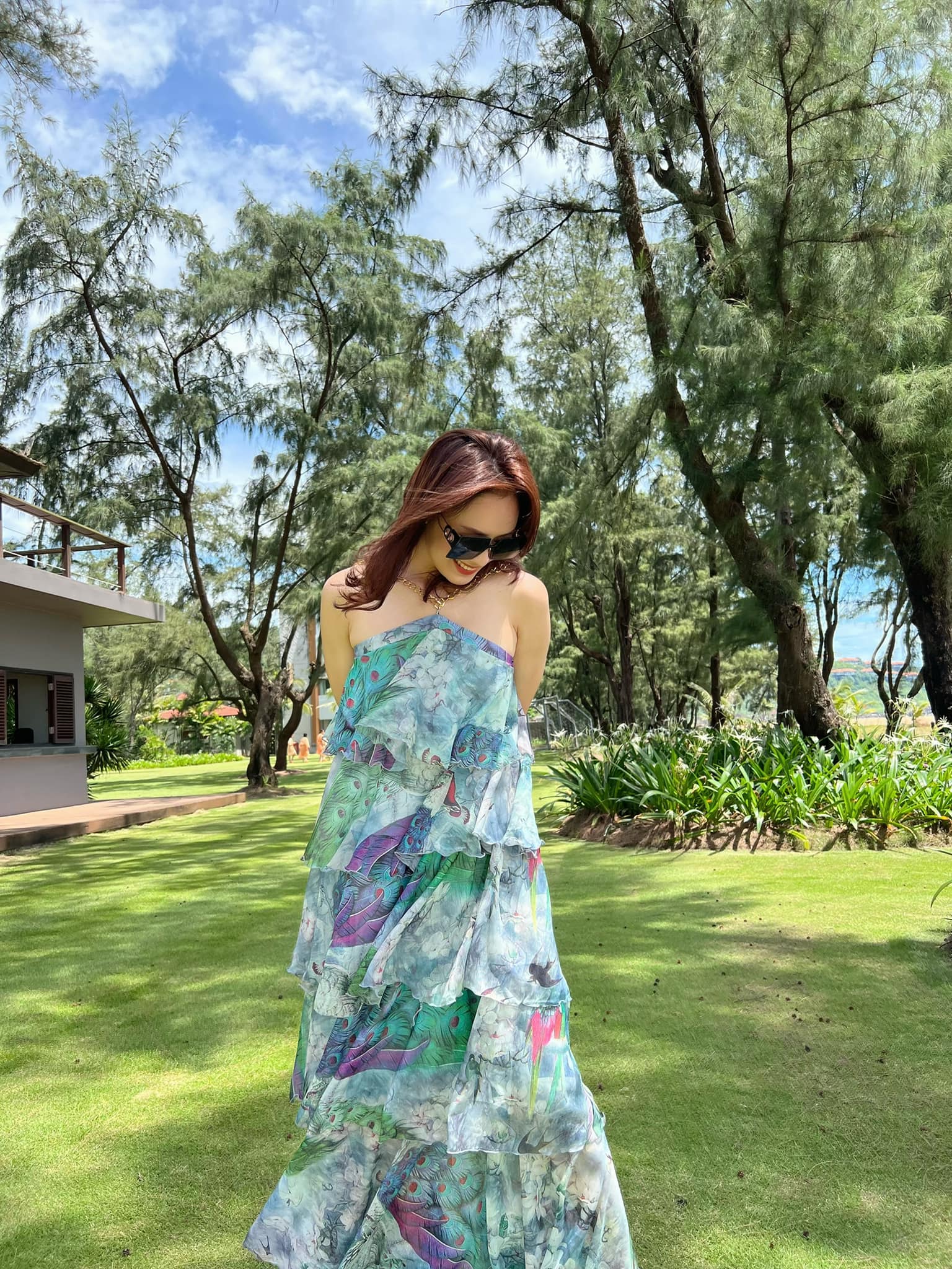 Mãn nhãn trước loạt khoảnh khắc khoe dáng của Hồng Diễm, mỹ nhân kín đáo nhất VTV ngày càng táo bạo ở tuổi 40 - Ảnh 4. Mãn nhãn trước loạt khoảnh khắc khoe dáng của Hồng Diễm, mỹ nhân kín đáo nhất VTV ngày càng táo bạo ở tuổi 40 - Ảnh 4.