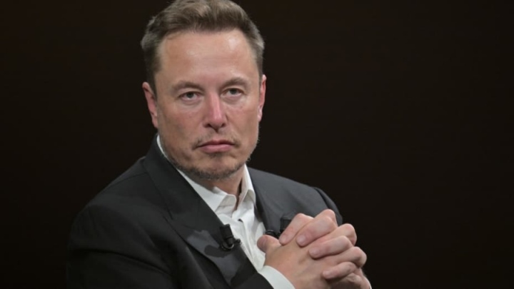 Cổ phiếu Tesla lao dốc, Elon Musk thủng túi hơn 20 tỷ USD trong một ngày - Ảnh 1.