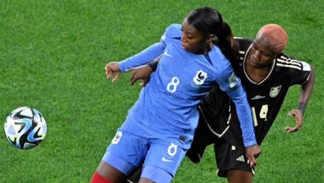 Cú sốc đầu tiên của World Cup nữ 2023: Pháp bị đội bóng đứng dưới Việt Nam 11 bậc cầm hoà - Ảnh 2.