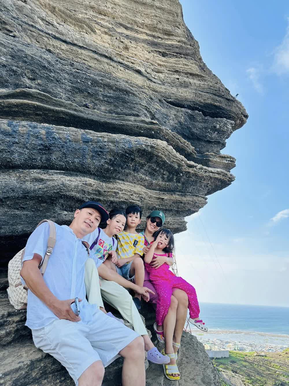 Cuộc sống bình lặng, làm luật sư có tiếng của tài tử Những nẻo đường phù sa sau khi giải nghệ - Ảnh 5. Cuộc sống bình lặng, làm luật sư có tiếng của tài tử Những nẻo đường phù sa sau khi giải nghệ - Ảnh 5.