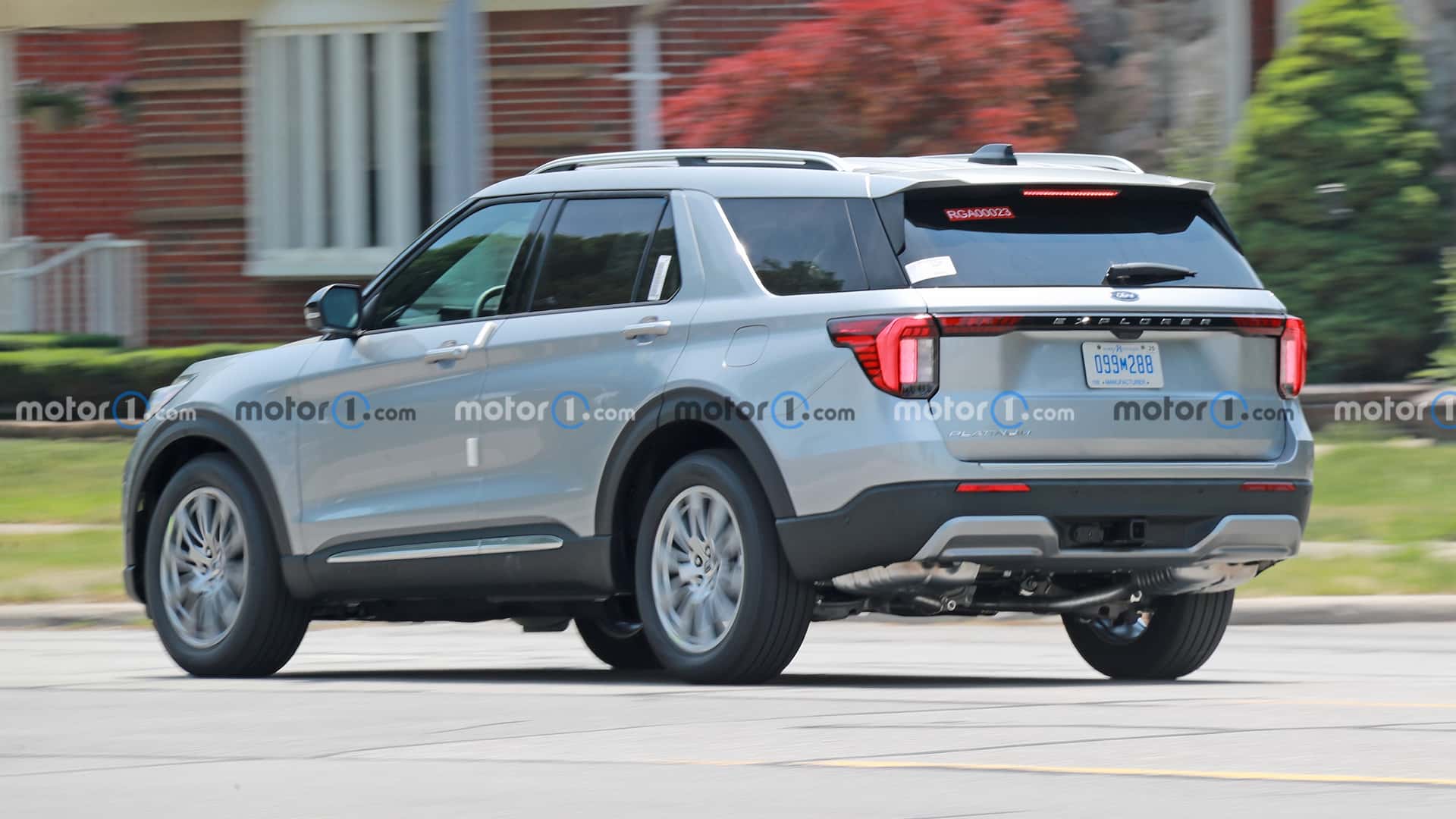Ford Explorer 2024 lộ diện: Hầm hố đúng chất Mỹ, nội thất gọn gàng, sẽ bán tại Việt Nam - Ảnh 3.
