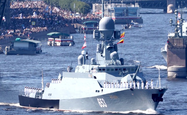 Tổng thống Putin nói Hải quân Nga sẽ nhận 30 tàu chiến trong năm nay - Ảnh 10.