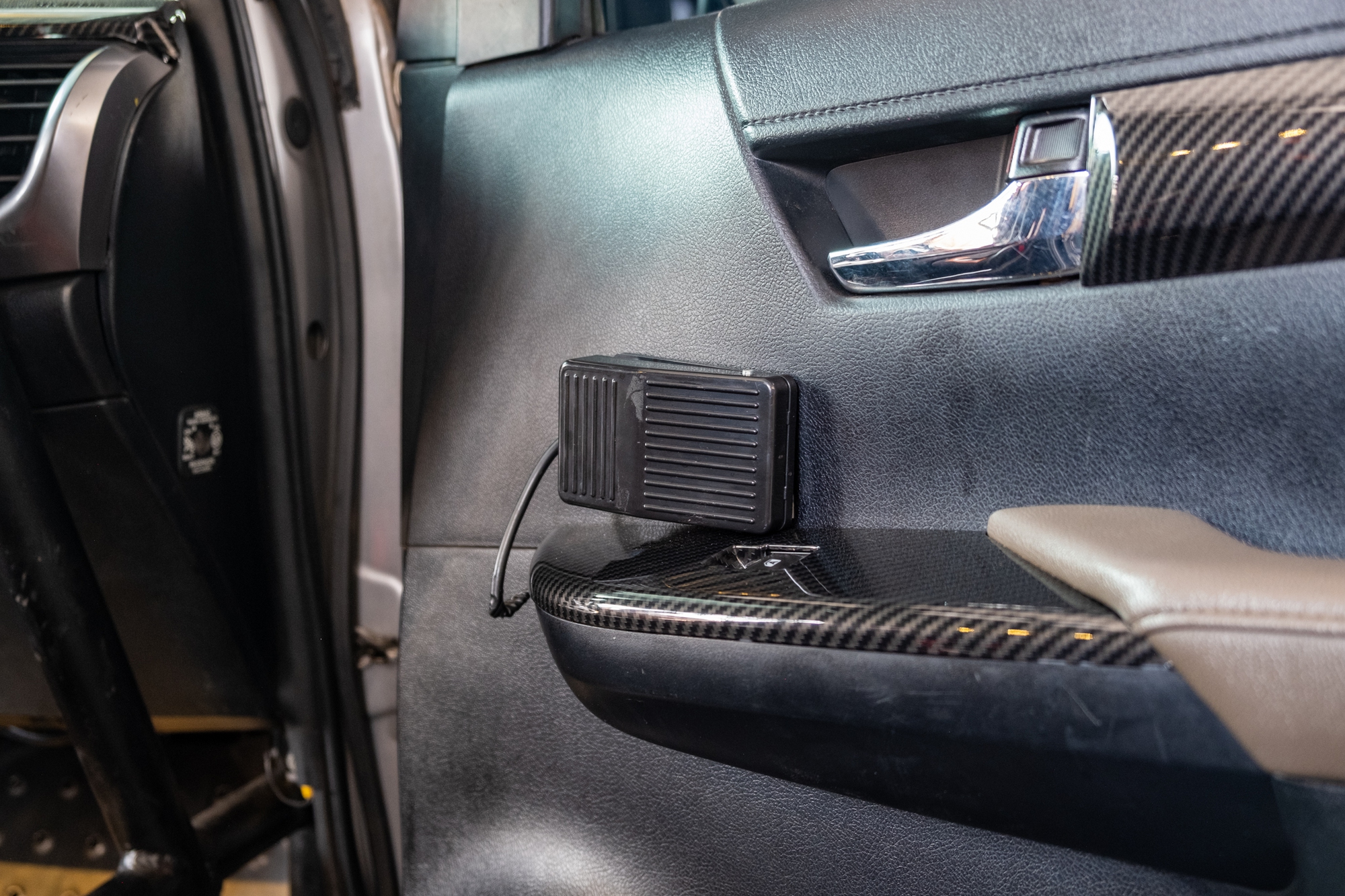 Đội đua Việt Nam thứ 2 tham gia AXCR: ‘Chúng tôi chọn Toyota Hilux vì bền và mua phụ tùng ở đâu cũng được’ - Ảnh 19.