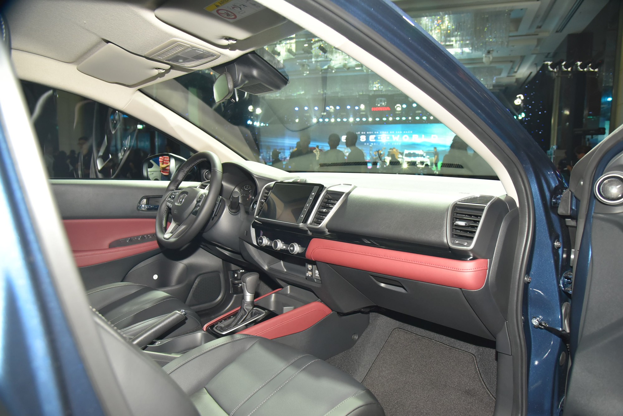 Honda City 2023 ra mắt Việt Nam: Giá từ 559 triệu, thêm nhiều trang bị, thu phí 1,2 triệu/năm cho một dịch vụ đặc biệt - Ảnh 18.