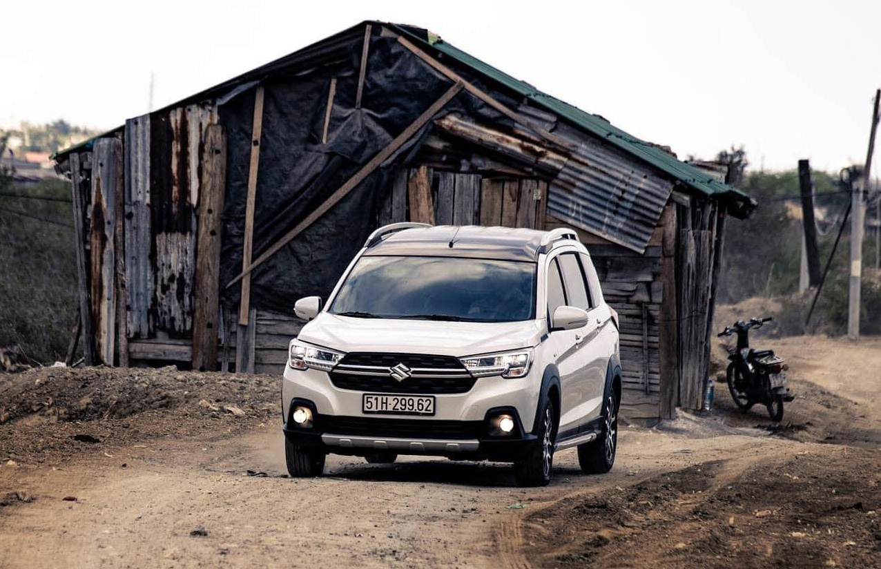Bảng giá ô tô Suzuki tháng 7: Suzuki XL7 được ưu đãi 40 triệu đồng - Ảnh 1.
